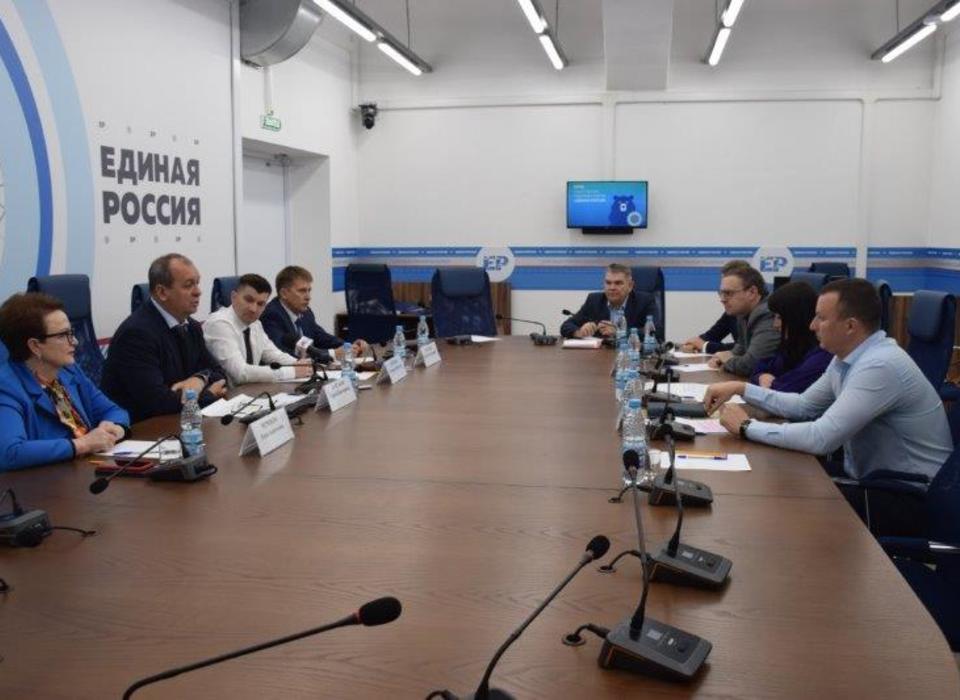 В Волгограде обсудили вопросы доступности и безопасности дорожно-транспортной инфраструктуры для людей с ОВЗ